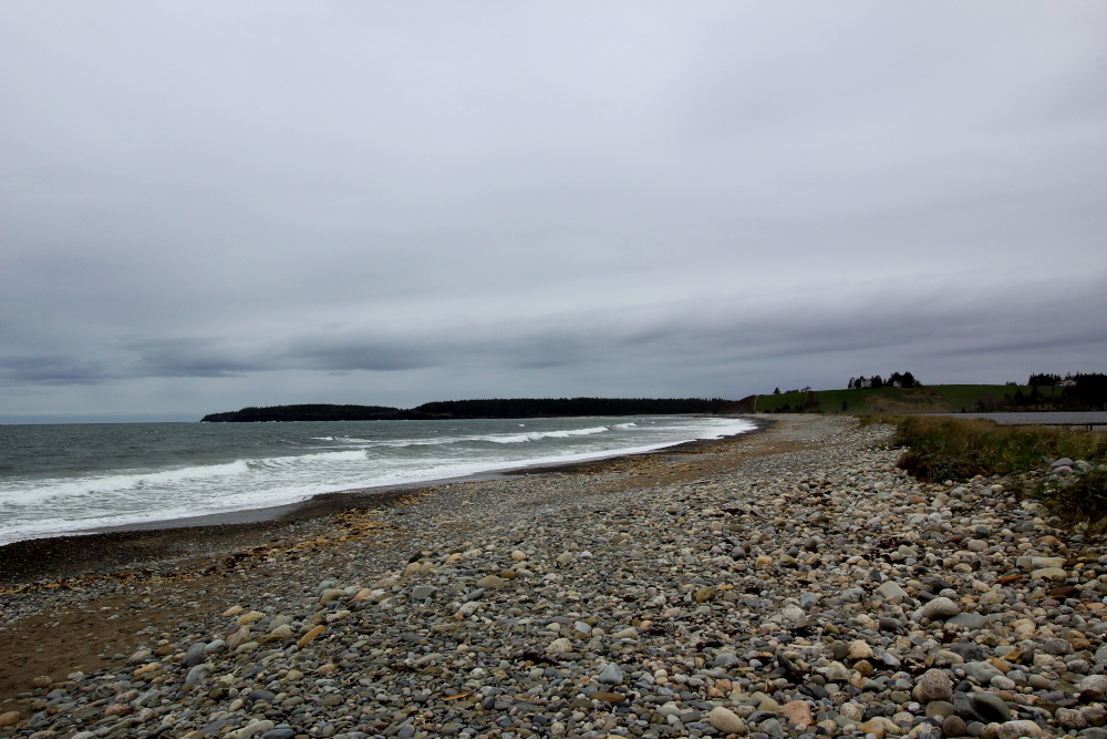 Hirtles beach gives a great view of Gaff Point. Gaff Point also gives a great view of Hirtles beach.